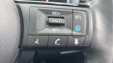 Nissan Qashqai 1.3 DiG-T MH Tekna 5dr Petrol Hatchback